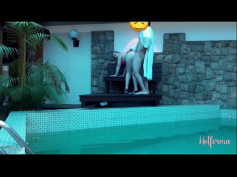 ❤️ Baas nooi bediende swembad toe, maar kon nie 'n warm weerstaan nie ❤️ Porno fb op af.porn-mz-com.ru ❌